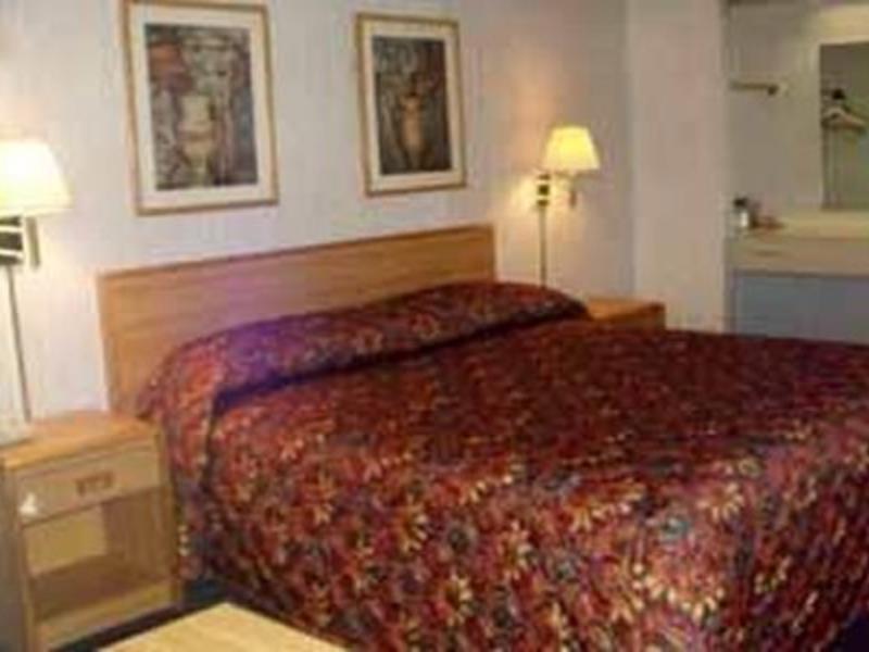 Rodeway Inn Montpelier Exteriör bild